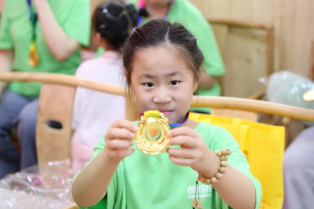沒想到，這是9歲小女孩來爸媽在線學(xué)習(xí)的收獲！