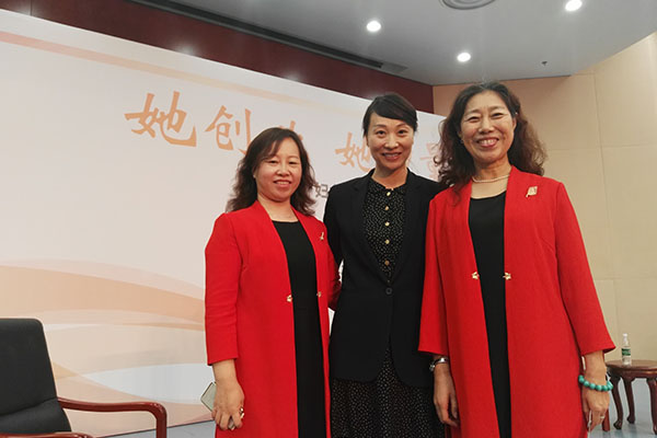 相片5會(huì)場(chǎng)2.jpg